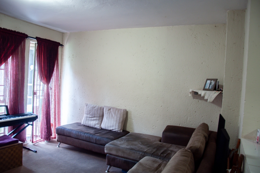 2 Bedroom Property for Sale in Vorna Valley Gauteng