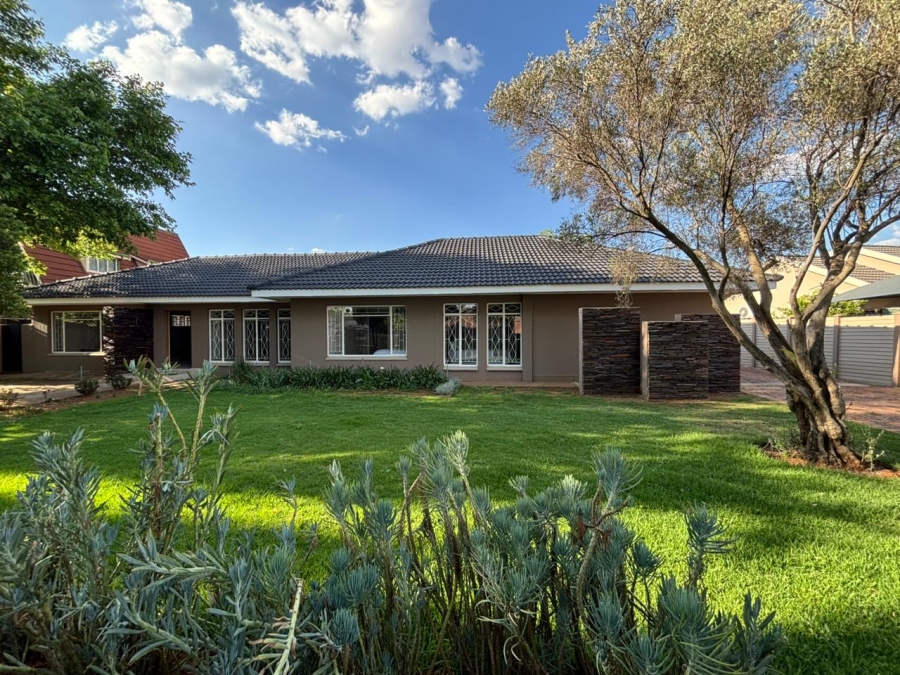 4 Bedroom Property for Sale in Risiville Gauteng