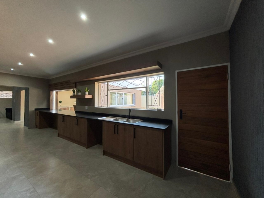 4 Bedroom Property for Sale in Risiville Gauteng