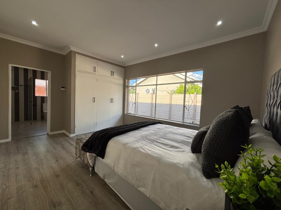 4 Bedroom Property for Sale in Risiville Gauteng