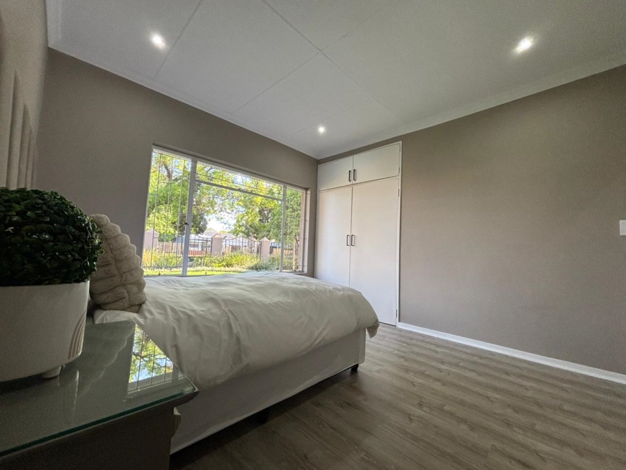 4 Bedroom Property for Sale in Risiville Gauteng