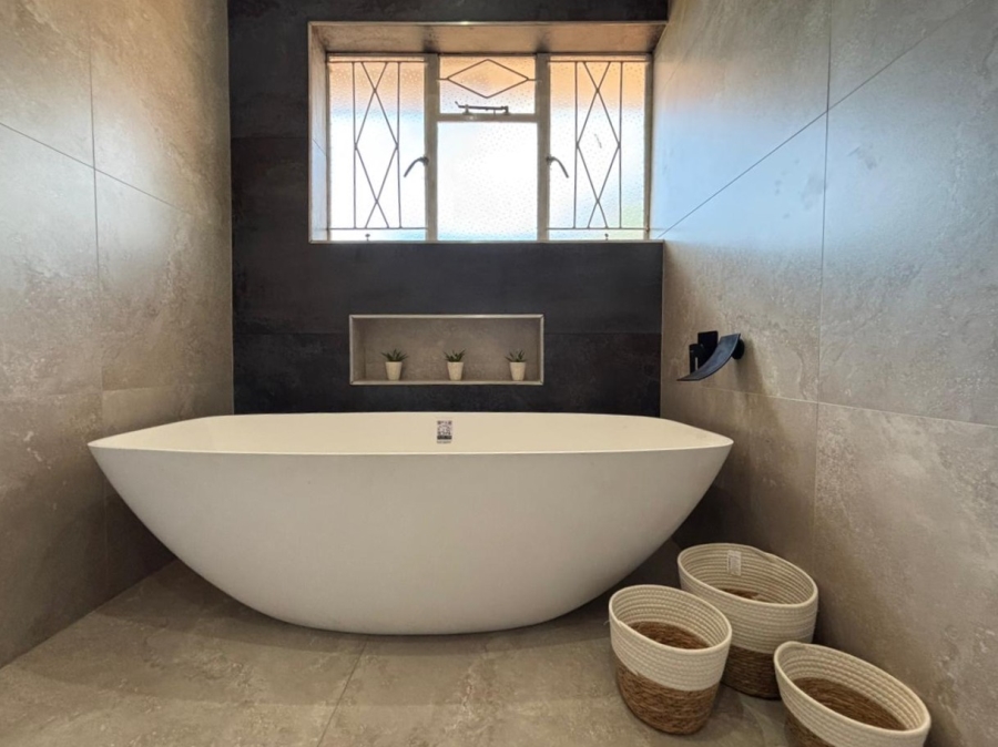 4 Bedroom Property for Sale in Risiville Gauteng