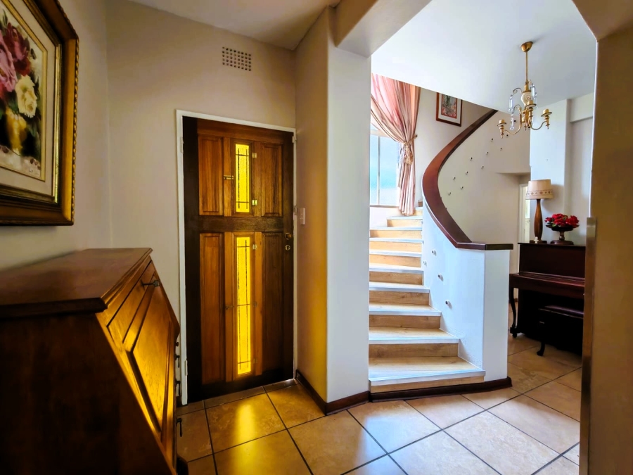 3 Bedroom Property for Sale in Three Rivers Proper Gauteng