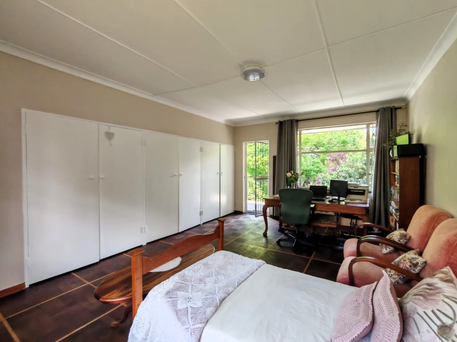 3 Bedroom Property for Sale in Three Rivers Proper Gauteng