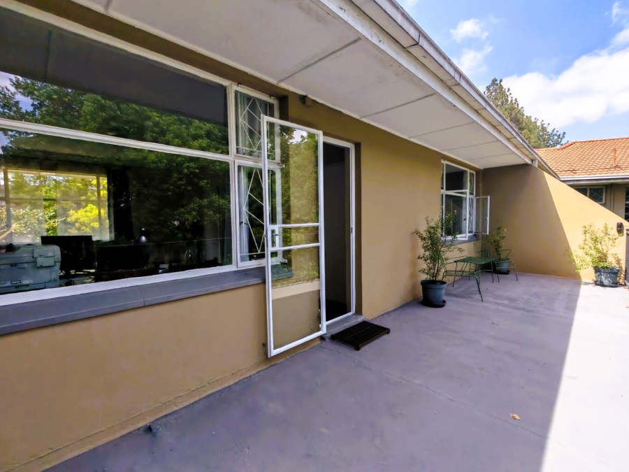 3 Bedroom Property for Sale in Three Rivers Proper Gauteng