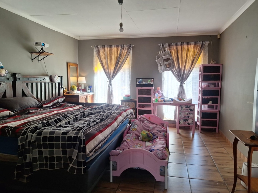 4 Bedroom Property for Sale in Rensburg Gauteng