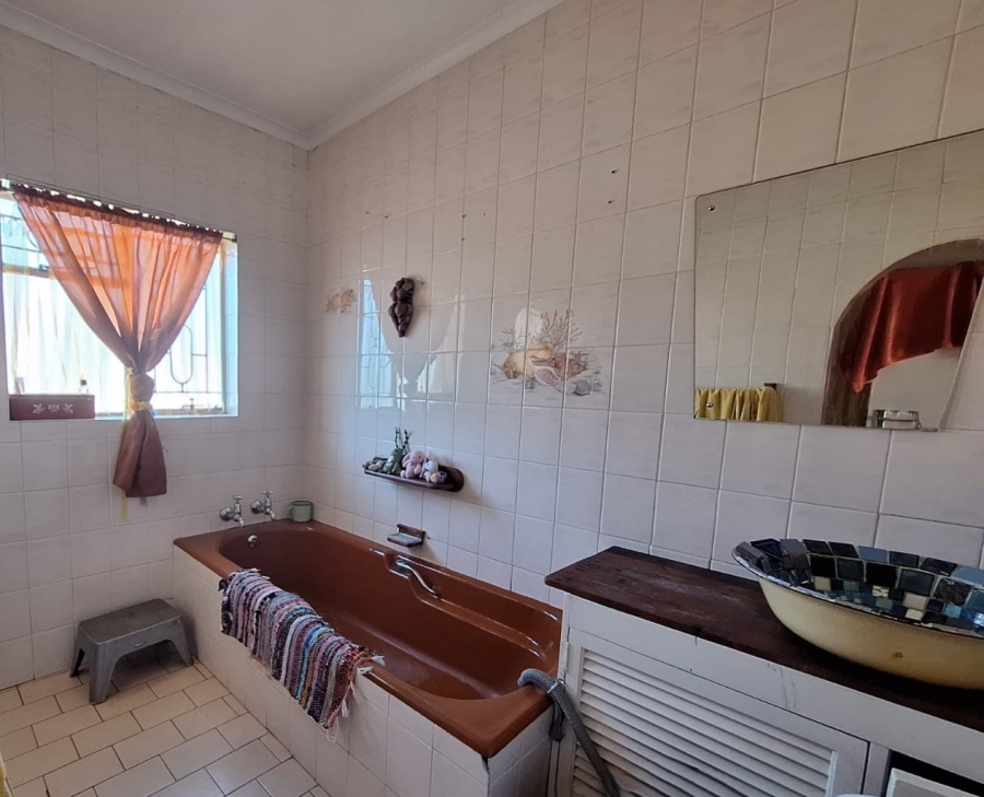 4 Bedroom Property for Sale in Rensburg Gauteng
