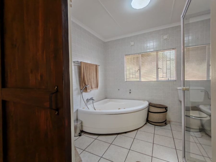 3 Bedroom Property for Sale in Three Rivers East Gauteng