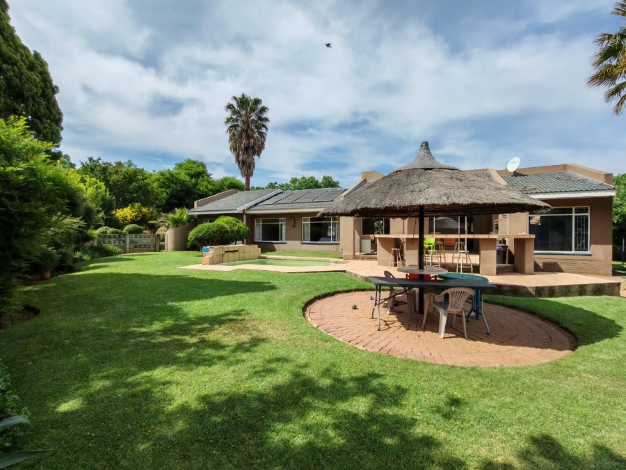 3 Bedroom Property for Sale in Three Rivers East Gauteng