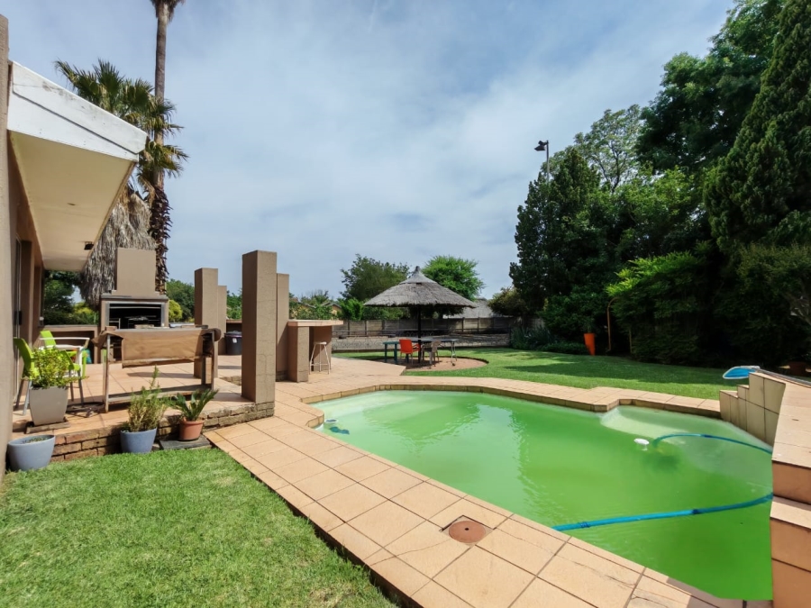 3 Bedroom Property for Sale in Three Rivers East Gauteng