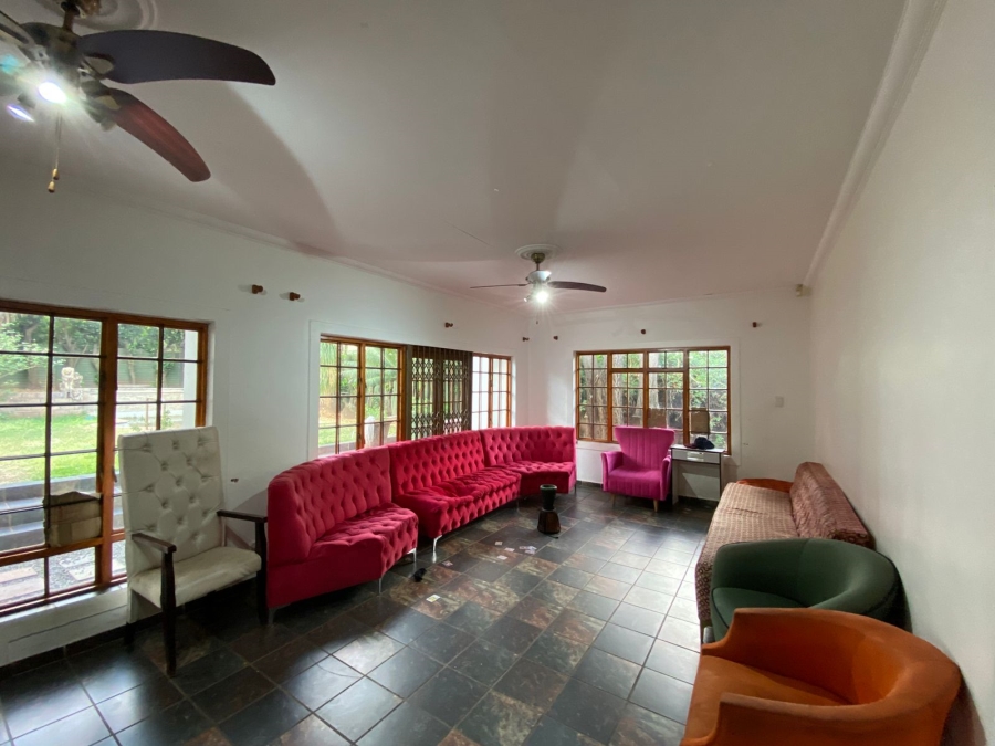 5 Bedroom Property for Sale in Colbyn Gauteng