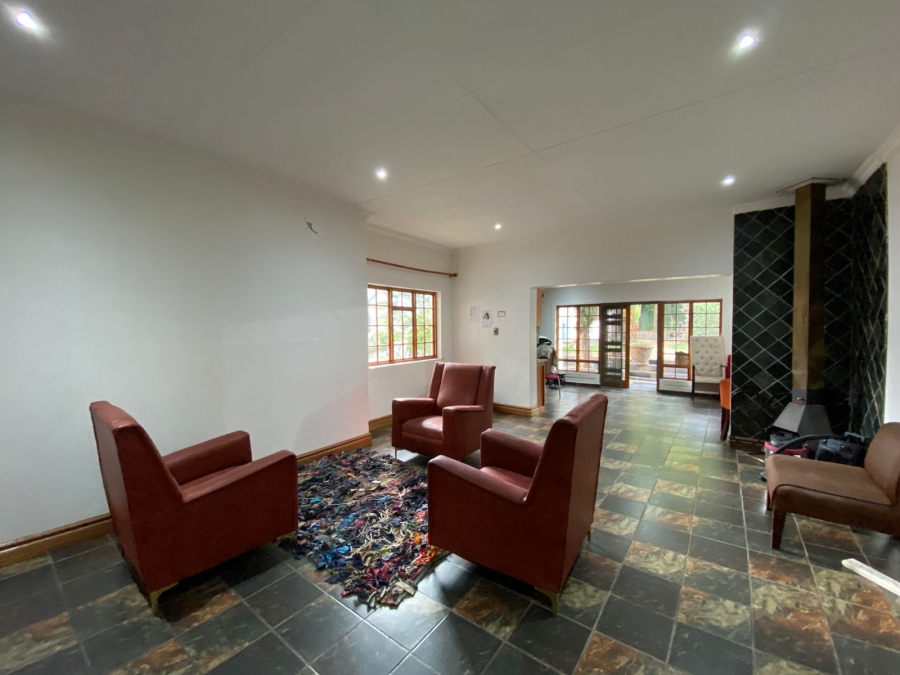 5 Bedroom Property for Sale in Colbyn Gauteng