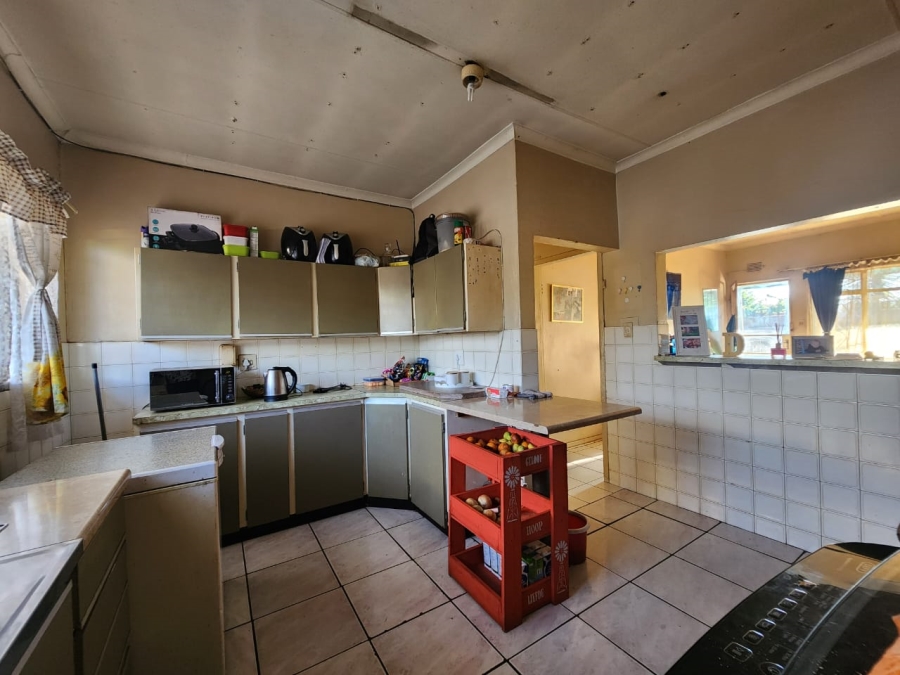1 Bedroom Property for Sale in Vanderbijlpark CE 2 Gauteng
