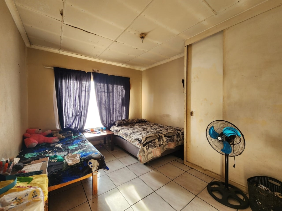 1 Bedroom Property for Sale in Vanderbijlpark CE 2 Gauteng