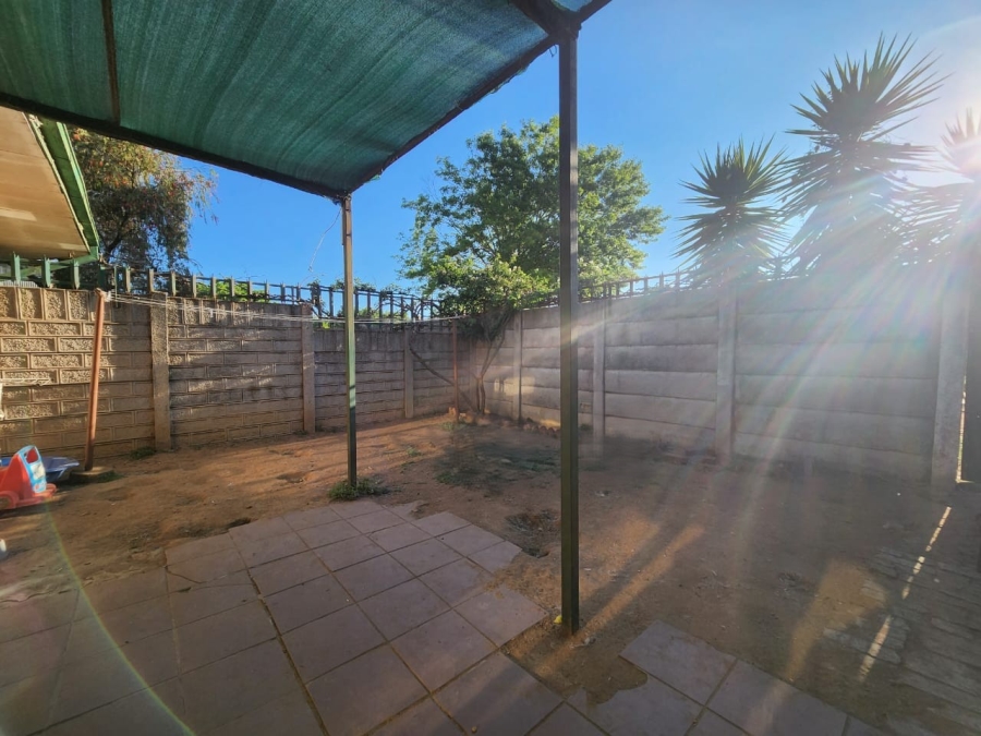 1 Bedroom Property for Sale in Vanderbijlpark CE 2 Gauteng