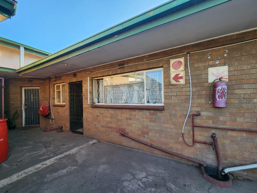 1 Bedroom Property for Sale in Vanderbijlpark CE 2 Gauteng