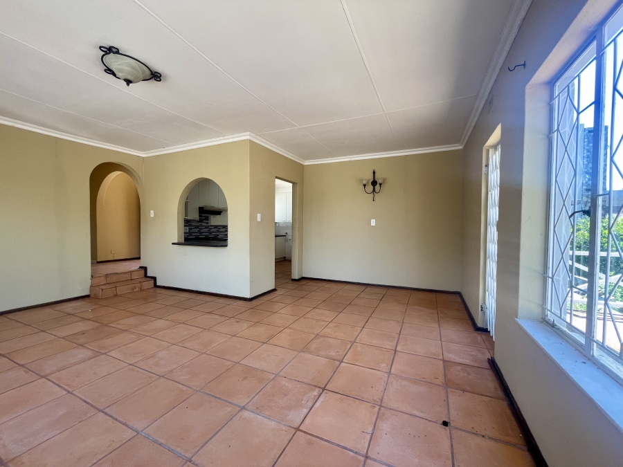 3 Bedroom Property for Sale in Glenvista Gauteng