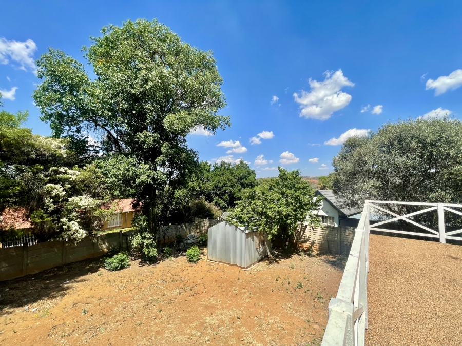 3 Bedroom Property for Sale in Glenvista Gauteng