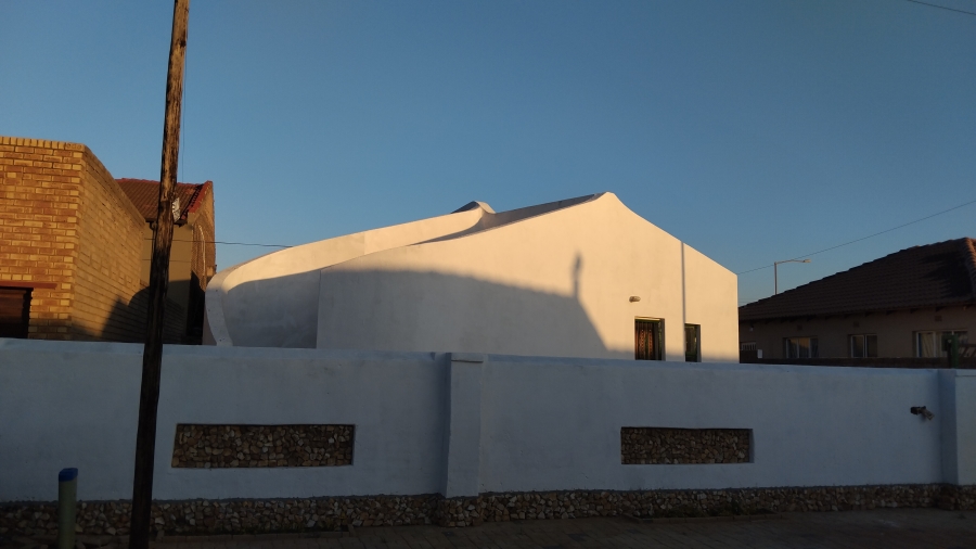 2 Bedroom Property for Sale in Kagiso Gauteng