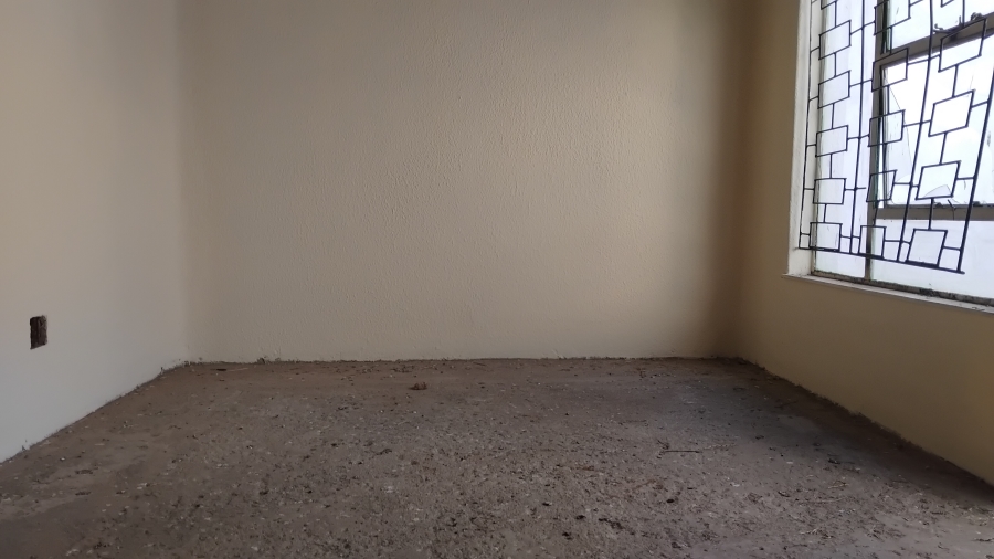 2 Bedroom Property for Sale in Kagiso Gauteng