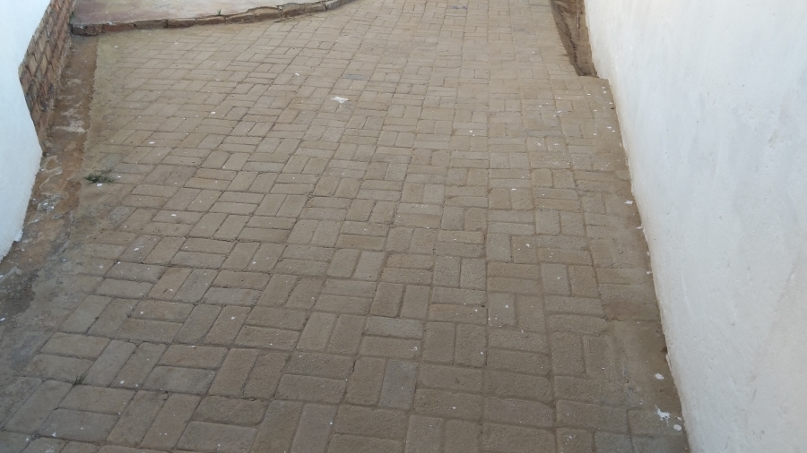 2 Bedroom Property for Sale in Kagiso Gauteng