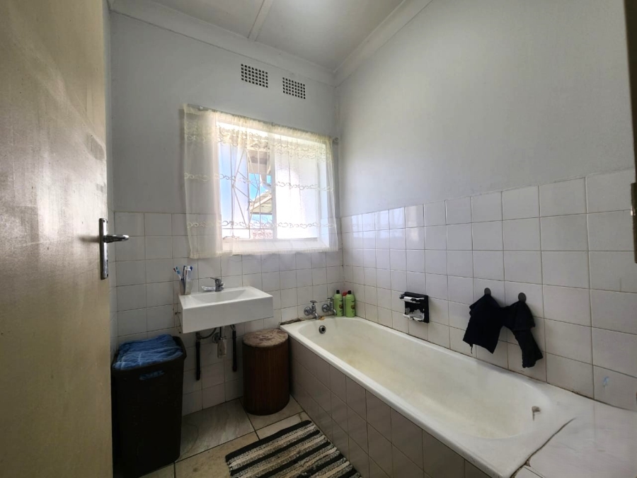 3 Bedroom Property for Sale in Three Rivers Gauteng