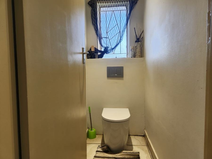 3 Bedroom Property for Sale in Three Rivers Gauteng