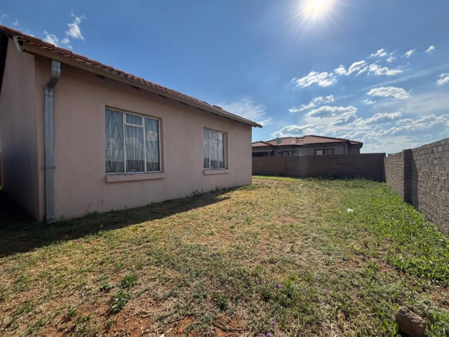 2 Bedroom Property for Sale in Vanderbijlpark CE 4 Gauteng