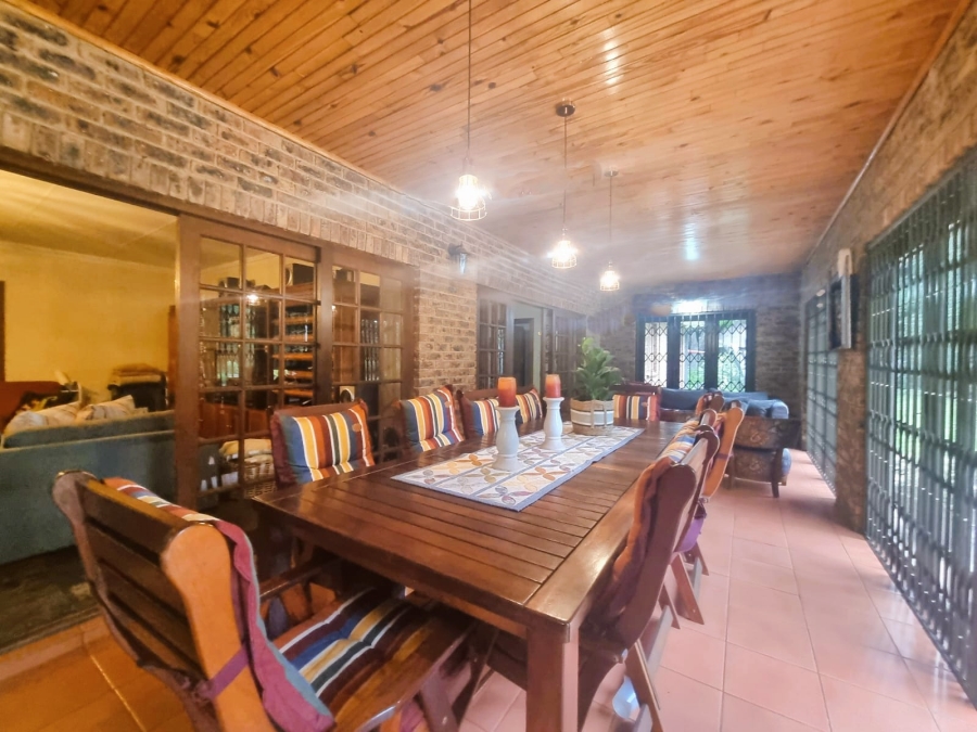 4 Bedroom Property for Sale in Unitas Park Gauteng