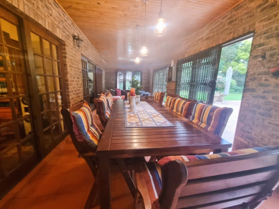 4 Bedroom Property for Sale in Unitas Park Gauteng