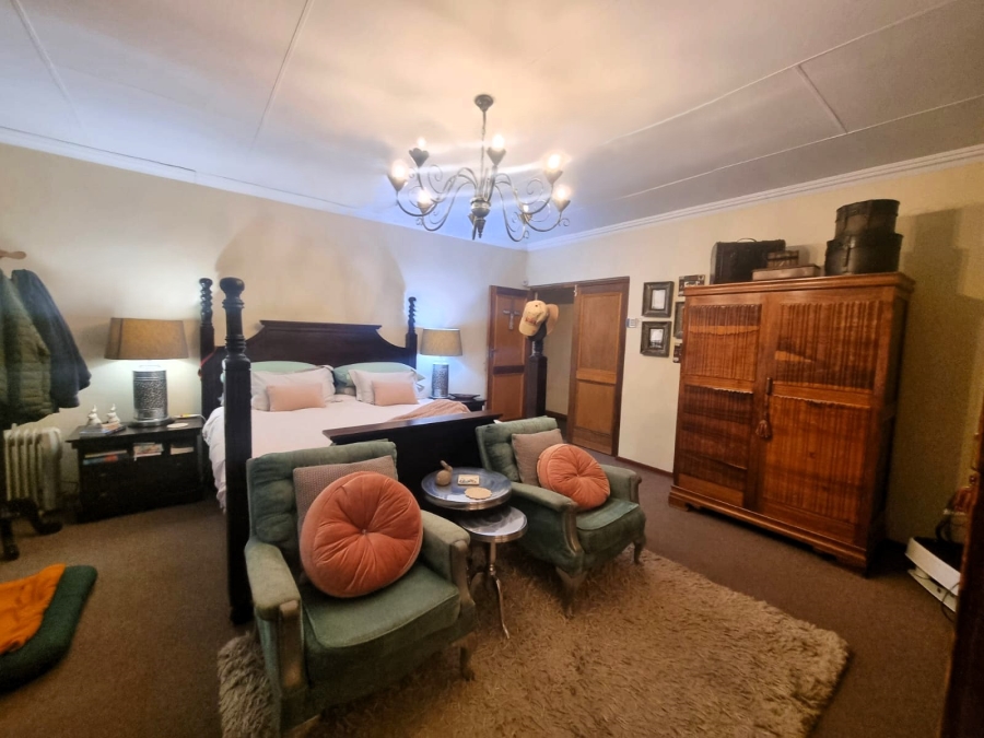 4 Bedroom Property for Sale in Unitas Park Gauteng