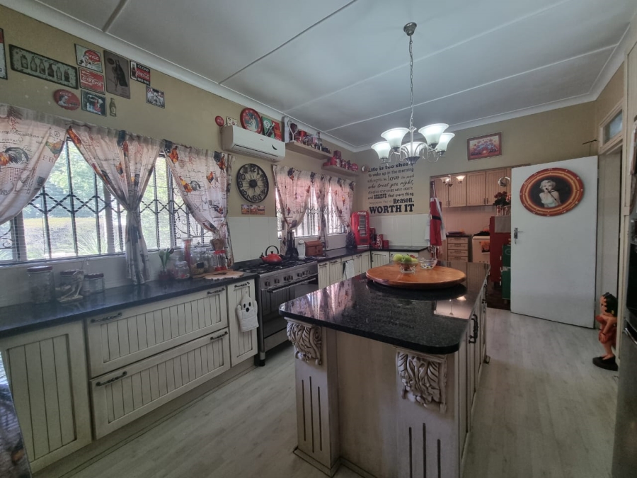 4 Bedroom Property for Sale in Vanderbijlpark SW 1 Gauteng