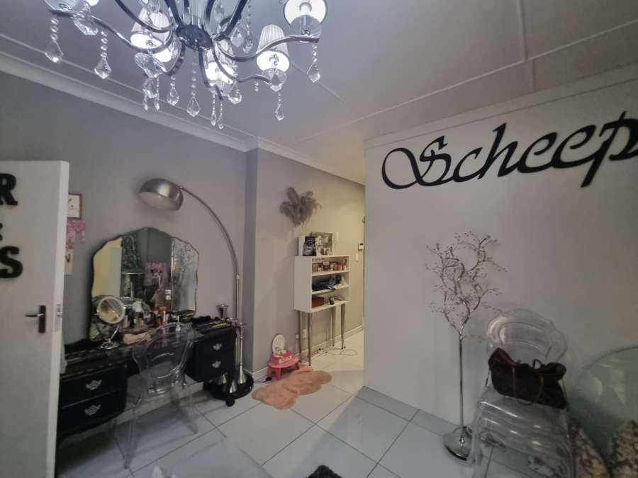 4 Bedroom Property for Sale in Vanderbijlpark SW 1 Gauteng