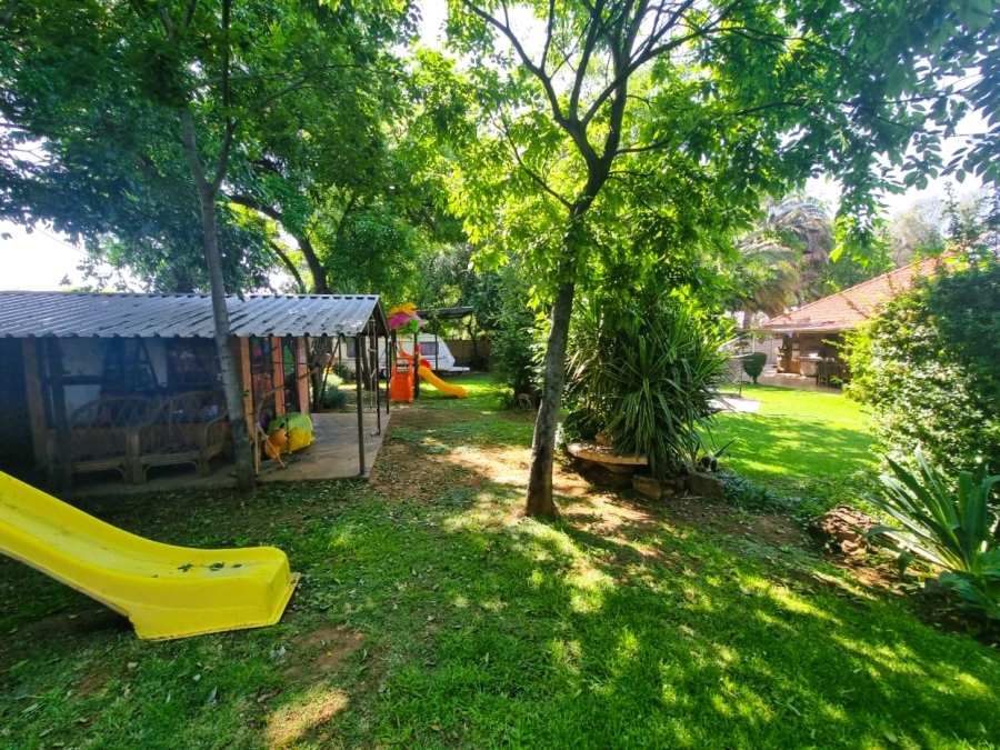 4 Bedroom Property for Sale in Vanderbijlpark SW 1 Gauteng