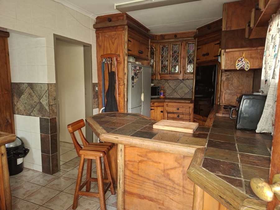 4 Bedroom Property for Sale in Magalieskruin Gauteng