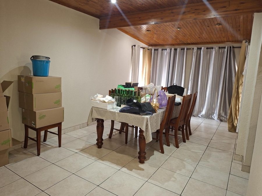 4 Bedroom Property for Sale in Magalieskruin Gauteng