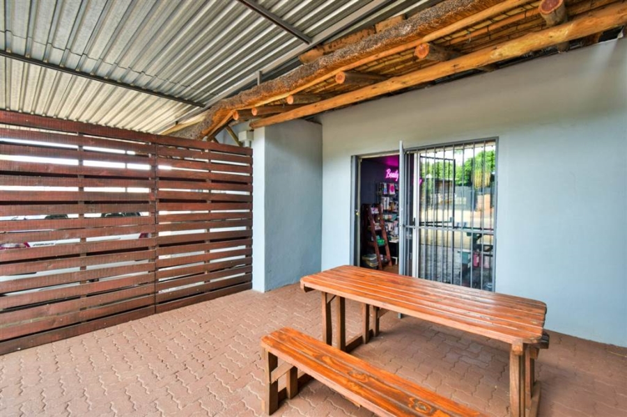 4 Bedroom Property for Sale in Sinoville Gauteng