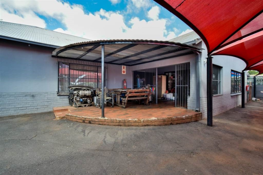 4 Bedroom Property for Sale in Sinoville Gauteng