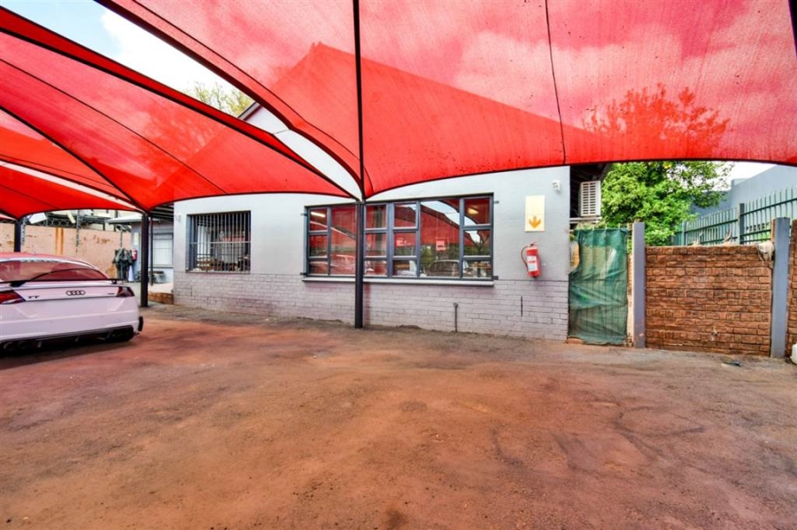 4 Bedroom Property for Sale in Sinoville Gauteng