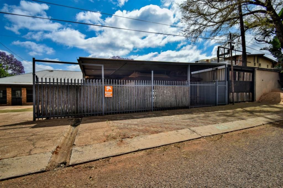 4 Bedroom Property for Sale in Sinoville Gauteng