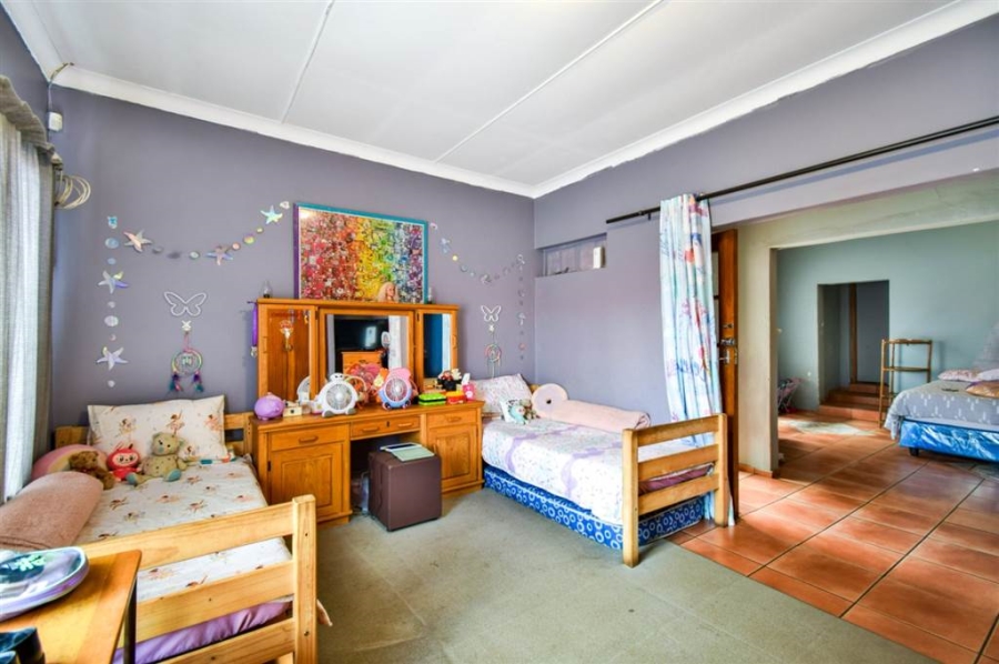 4 Bedroom Property for Sale in Sinoville Gauteng