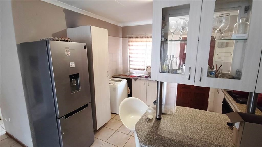 2 Bedroom Property for Sale in Montana Gauteng