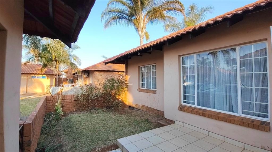 2 Bedroom Property for Sale in Montana Gauteng