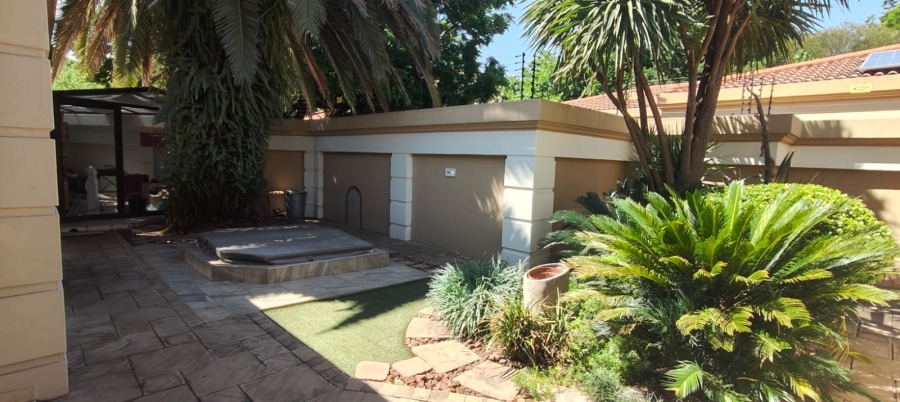 3 Bedroom Property for Sale in Three Rivers Proper Gauteng