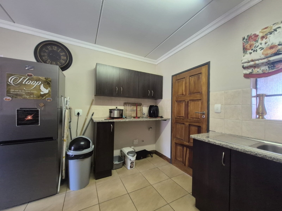 2 Bedroom Property for Sale in Golf Park Gauteng