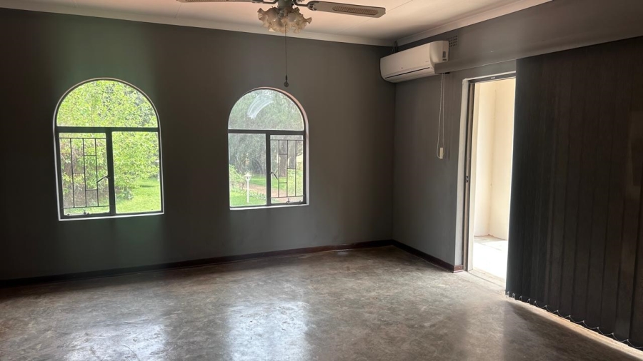 To Let 2 Bedroom Property for Rent in Refilwe Gauteng