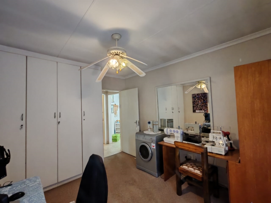 3 Bedroom Property for Sale in Three Rivers Proper Gauteng