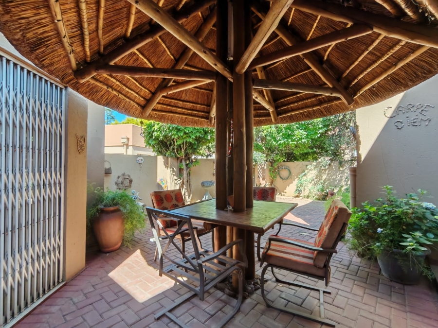 3 Bedroom Property for Sale in Three Rivers Proper Gauteng