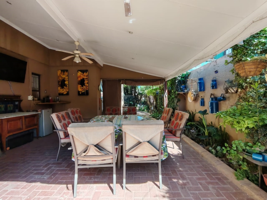 3 Bedroom Property for Sale in Three Rivers Proper Gauteng