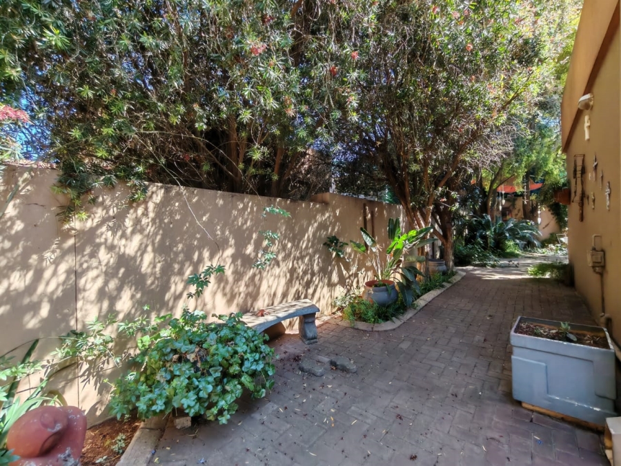 3 Bedroom Property for Sale in Three Rivers Proper Gauteng